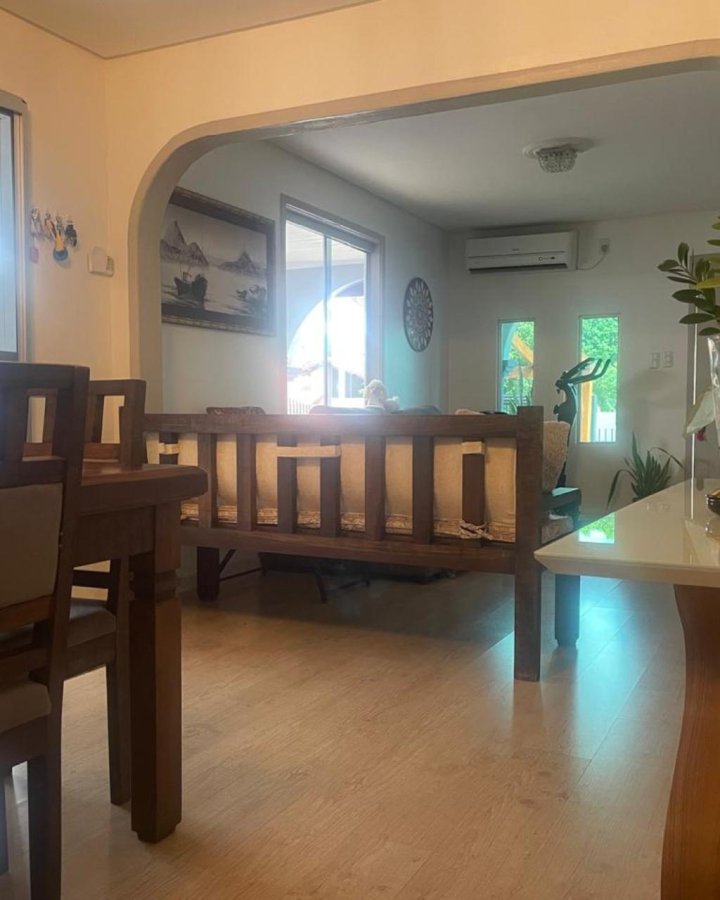 Casa à Venda - Ouro Verde