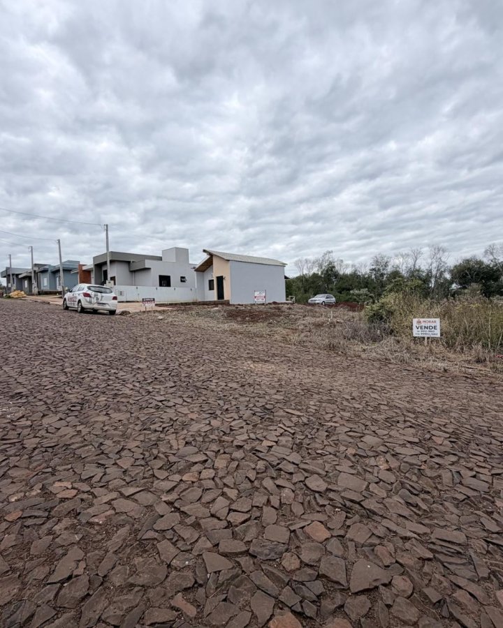 Terreno à Venda - Recanto Verde
