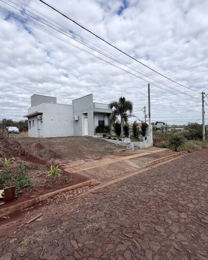Casa à Venda - Guia Lopes