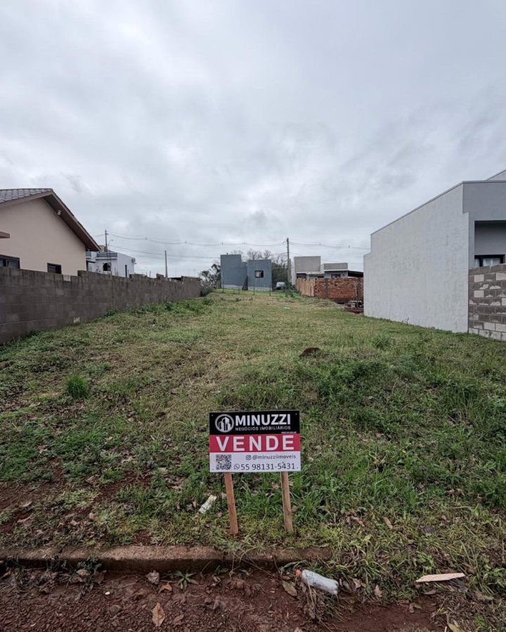 Terreno à Venda - Figueira