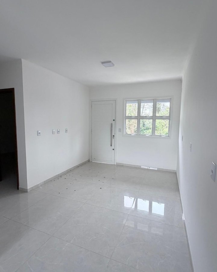 Casa à Venda - Figueira