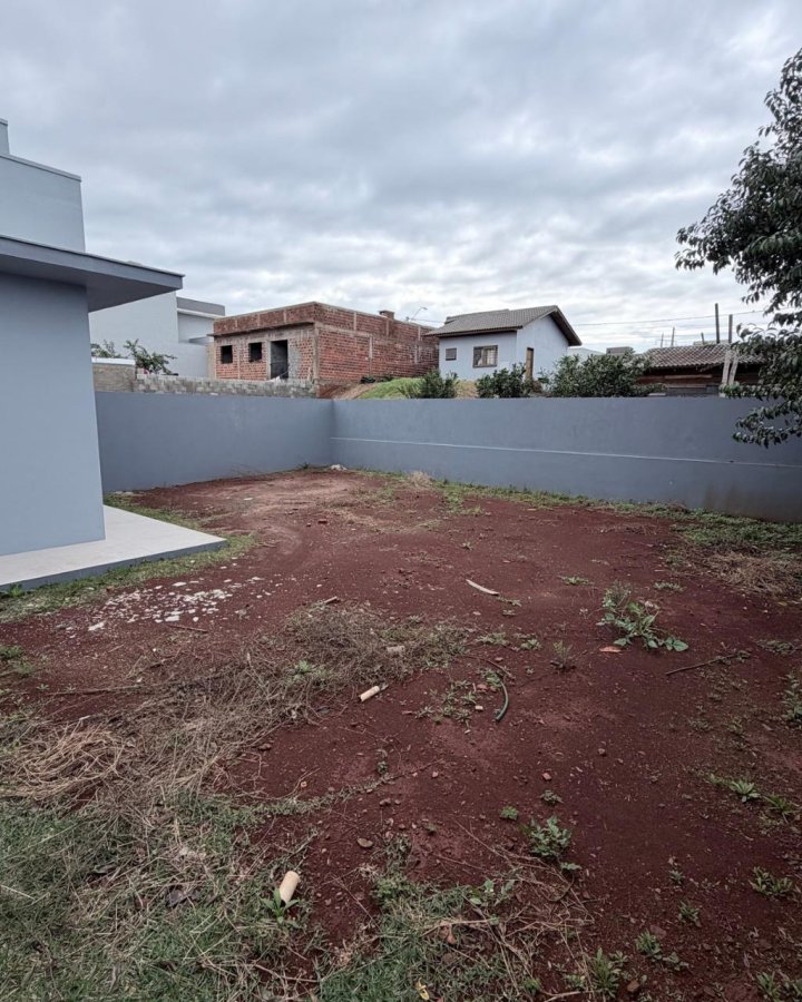 Casa à Venda - Figueira