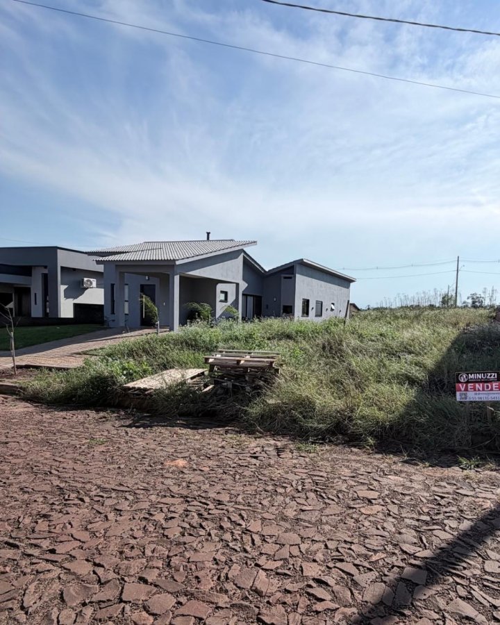 Terreno à Venda - Dell Valle