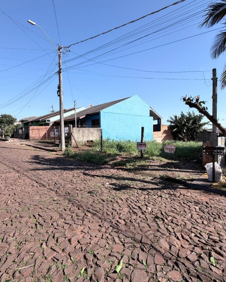 Terreno à Venda - Cruzeiro
