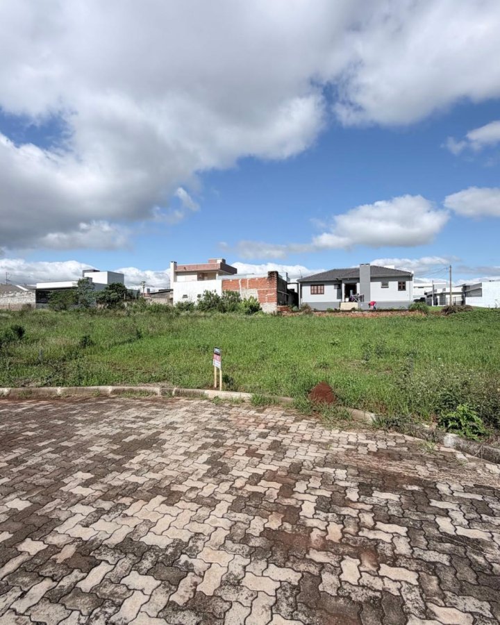 Terreno à Venda - Timbaúva