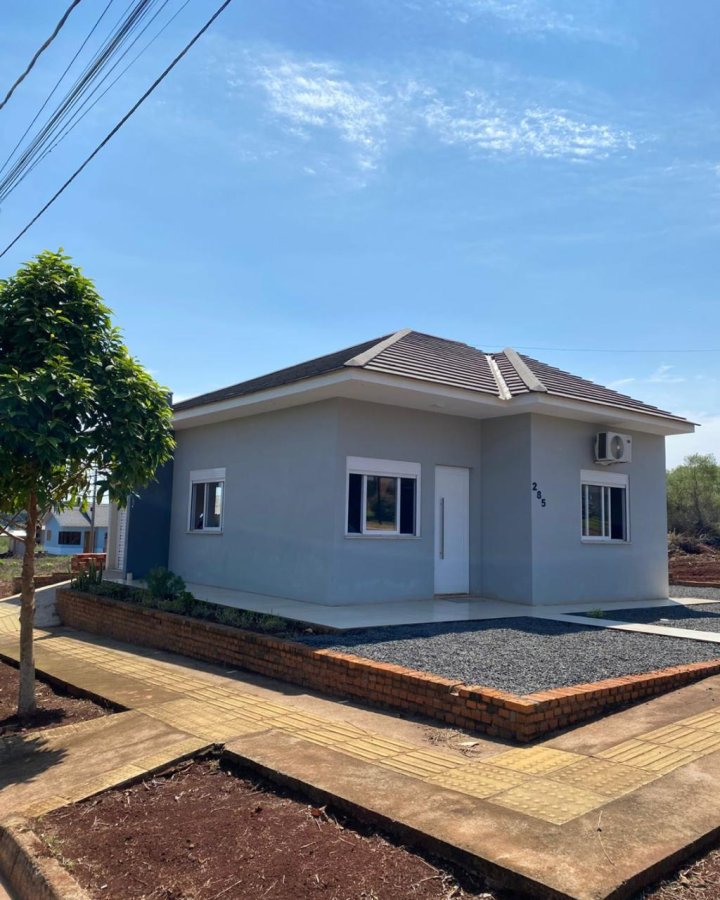 Casa à Venda - Guia Lopes