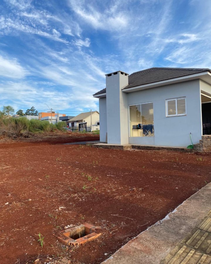 Casa à Venda - Guia Lopes