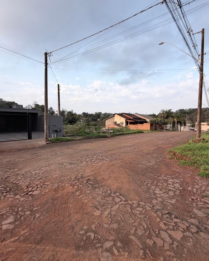 Terreno à Venda- Central (Oliveira)