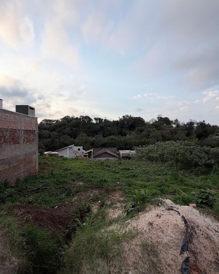 Terreno à Venda- Central (Oliveira)