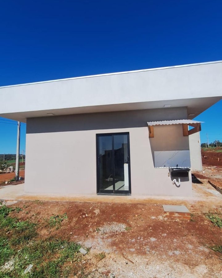 Casa à Venda - Colina