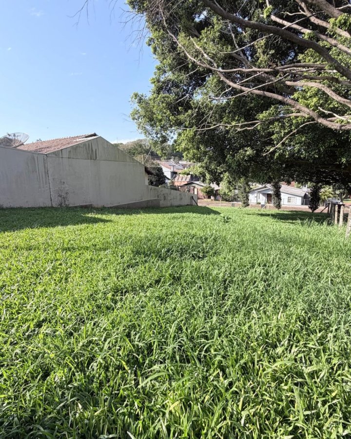 Terreno à Venda - Central (Oliveira)
