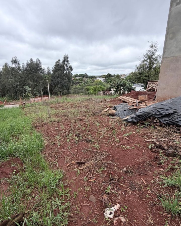 Terreno à Venda - Timbaúva