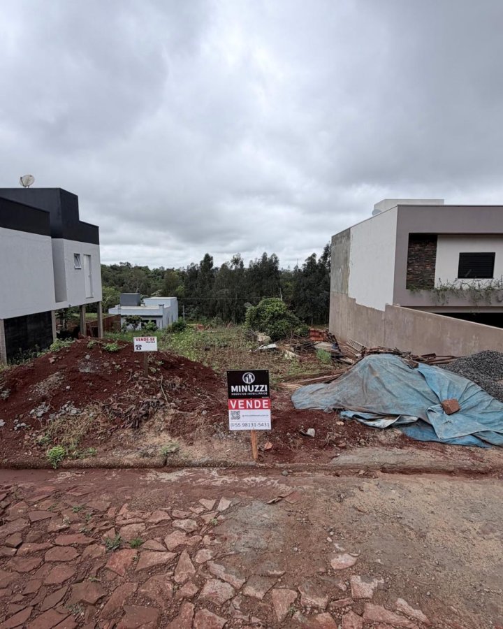 Terreno à Venda - Timbaúva