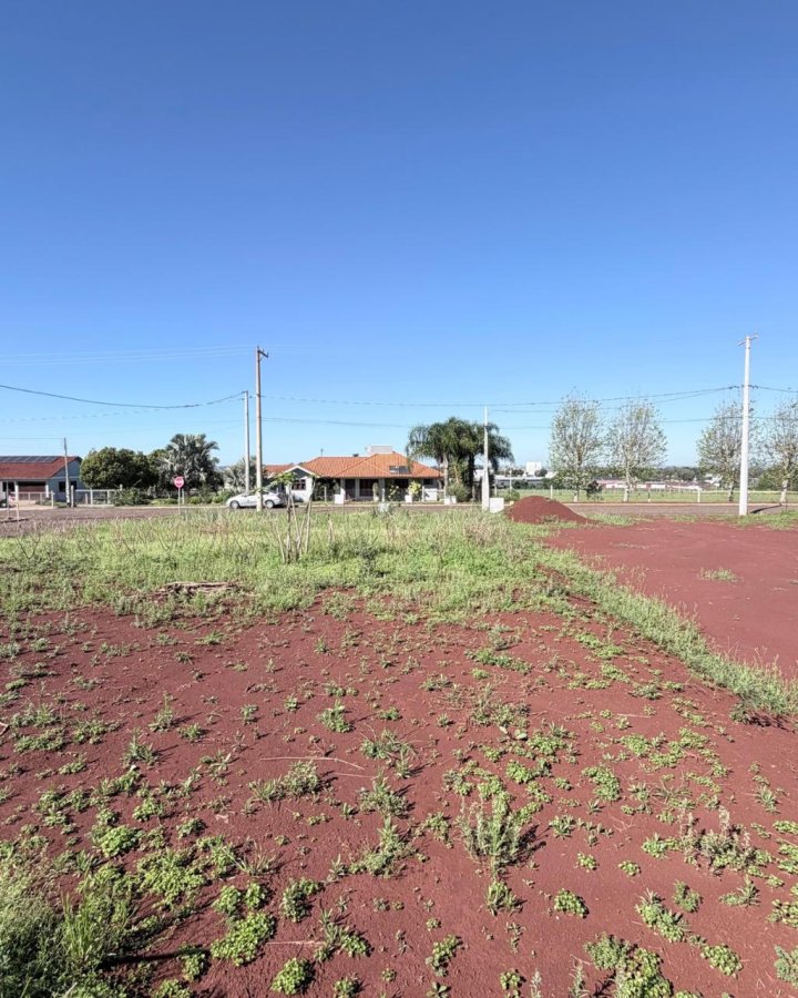 Terreno à Venda - Glória (Lot. Recanto dos Pássaros - Candeia)