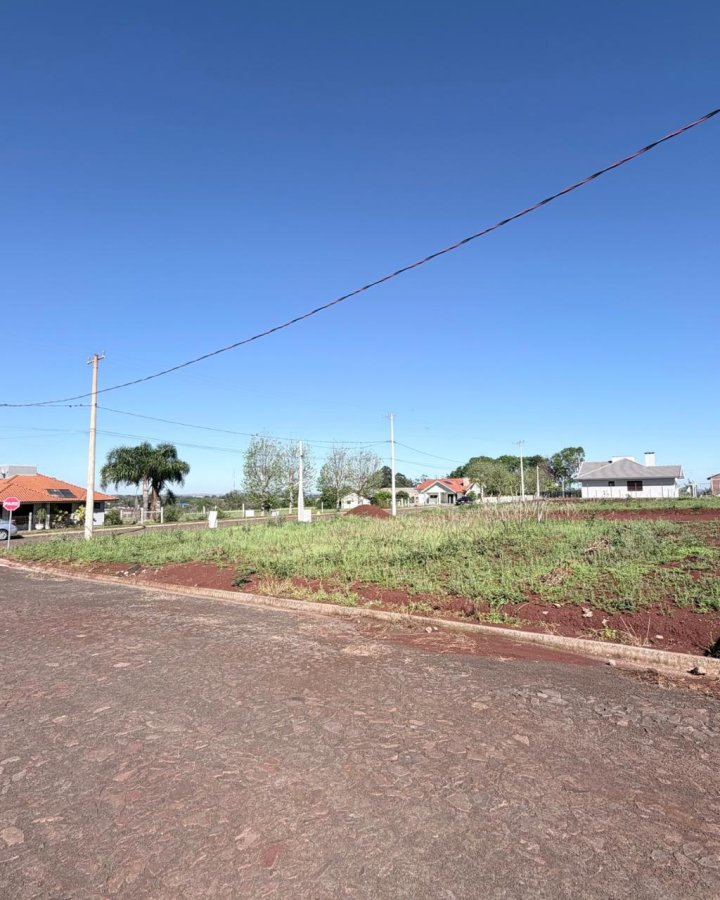 Terreno à Venda - Glória (Lot. Recanto dos Pássaros - Candeia)